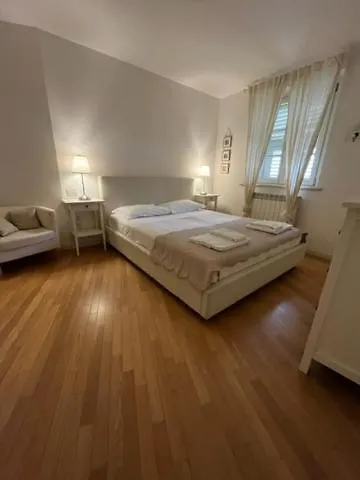 Apartment Residenza L'antico Borgo Trieste