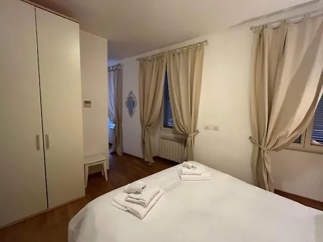 Residenza L'antico Borgo דירה טריאסטה